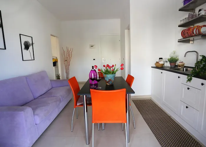 Carlo House