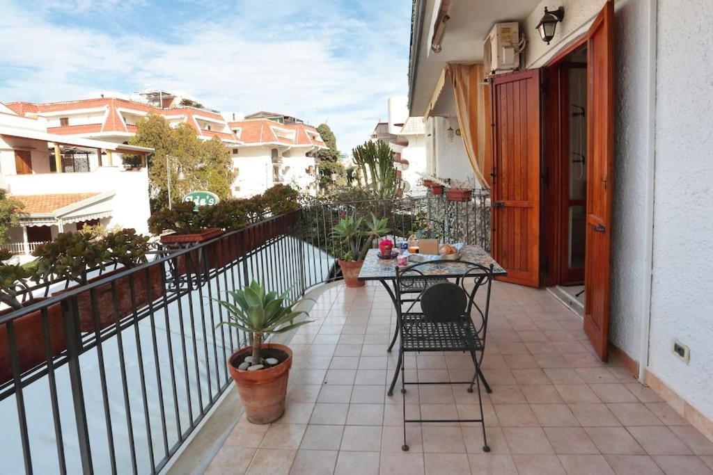 Carlo House Apartment *